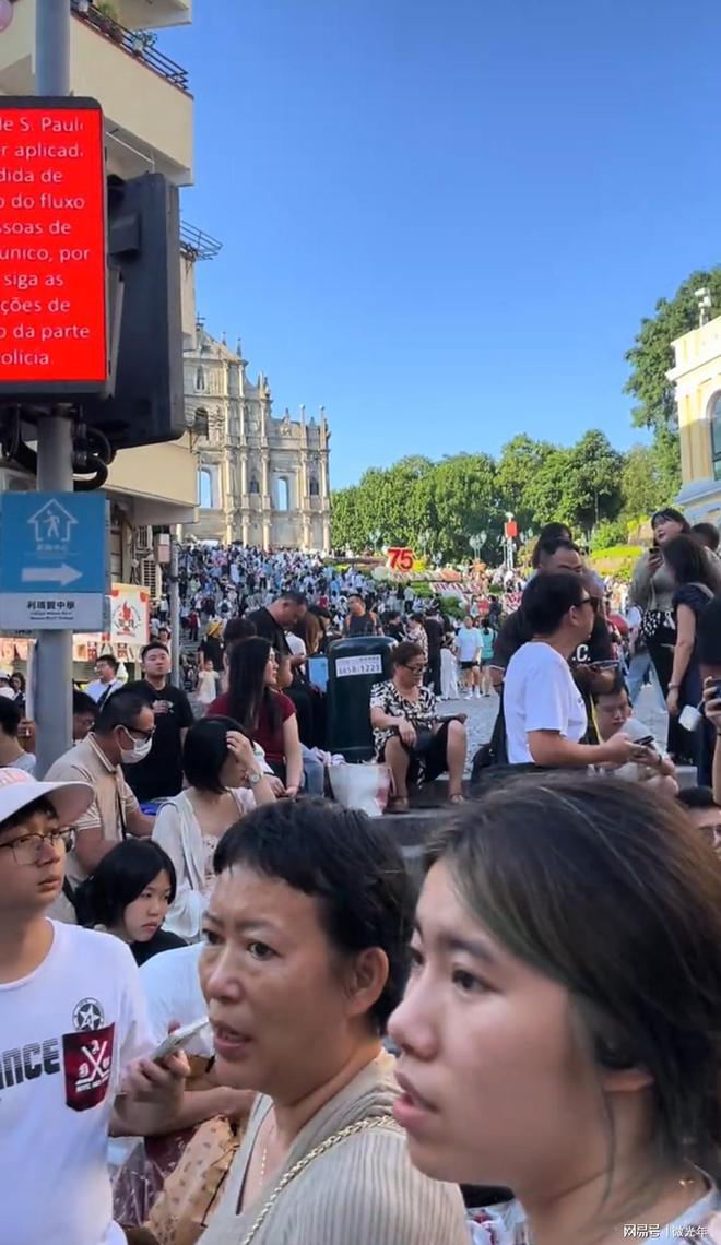 澳门懵了：没想到能来那么多人新利体育网页版刀郎澳门演唱会(图4)