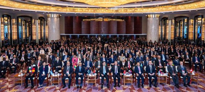 EA落户淮海中路汕头过亿违建豪宅被拆除哈佛演讲女生引发争议K11 ELYS(图26)