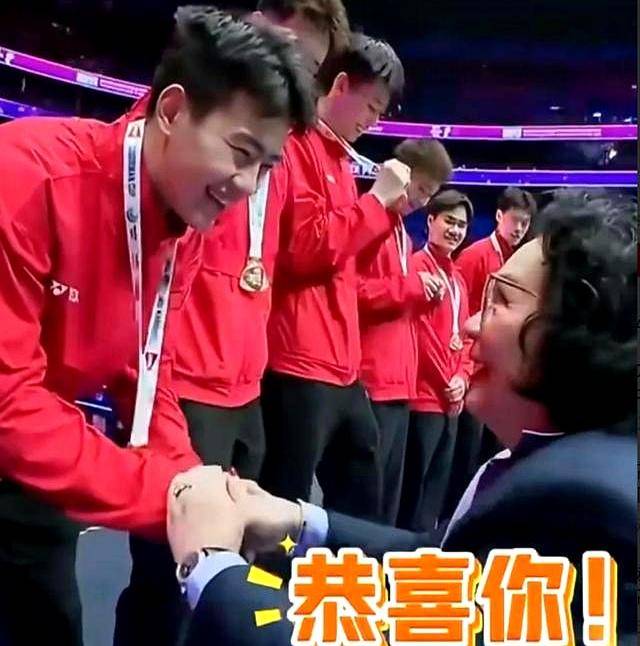 钱天一、王昶宣布结婚不到24小时丑陋一幕发生了王楚钦讲对了(图2)